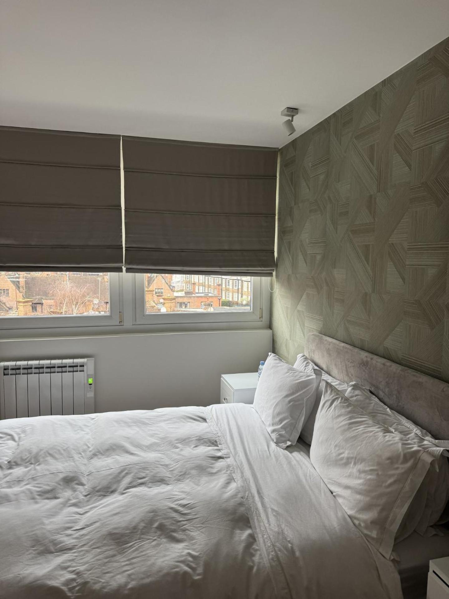 3 Bedroom In Chelsea Appartamento *